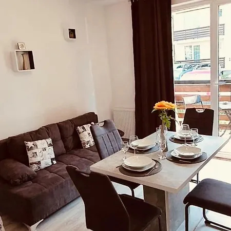 Apartament Comfort Primaverii Rîşnov Exterior foto